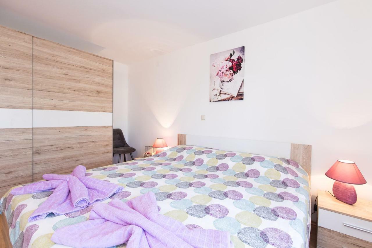 Apartment Adrijana Vrbnik Extérieur photo